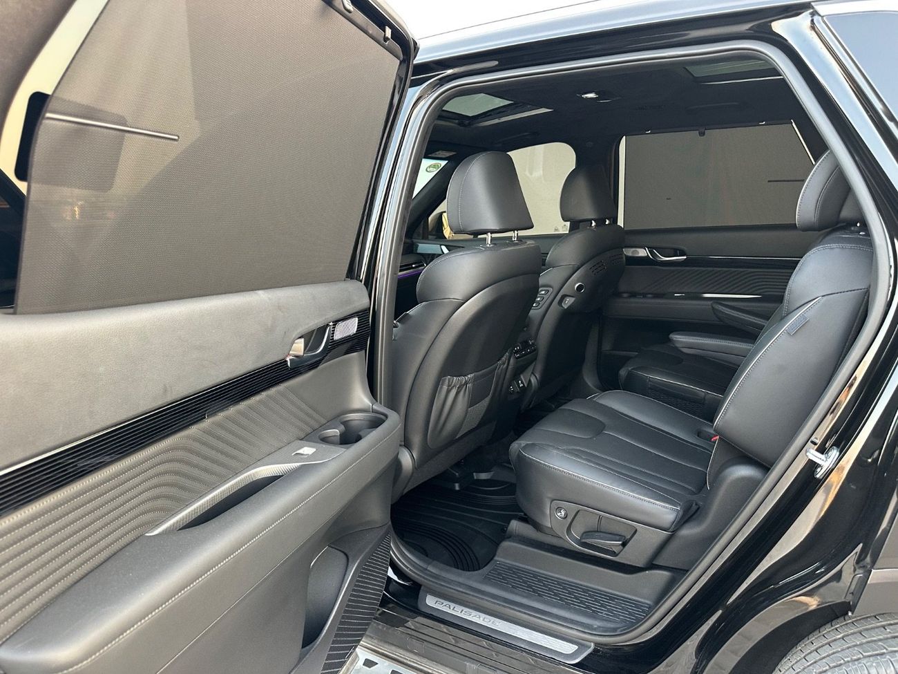 هيونداي باليساد Calligraphy Night Edition 2023 - Korean Specs - Perfect Condition - V6