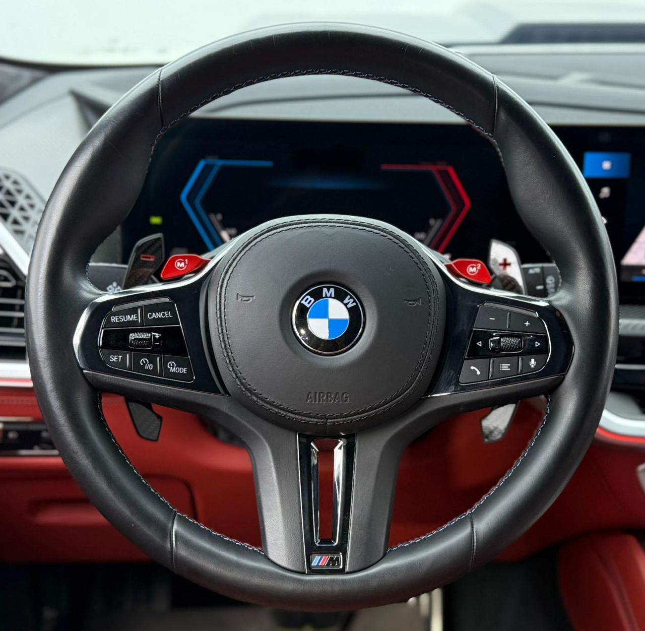 بي أم دبليو XM 2023 BMW XM ,AGMC Warranty ,Full Service History , Excellent Condition ,GCC