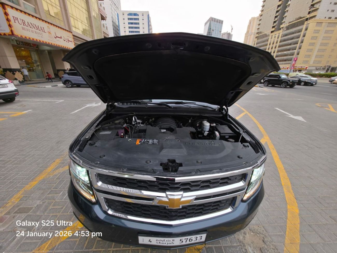 Chevrolet Suburban Premier 5.3L 4WD (8 Seater) Premier 6.3L 4WD (8 Seater) RST