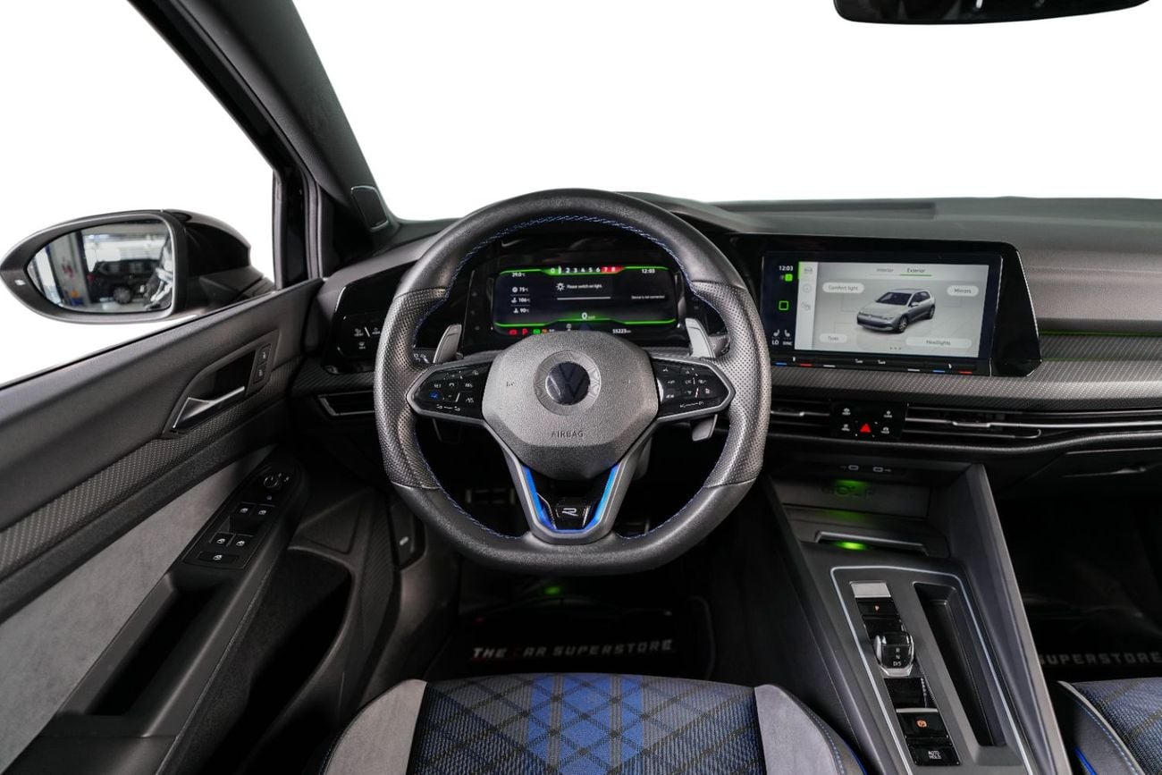 فولكس واجن جولف R 2.0L (329 HP)