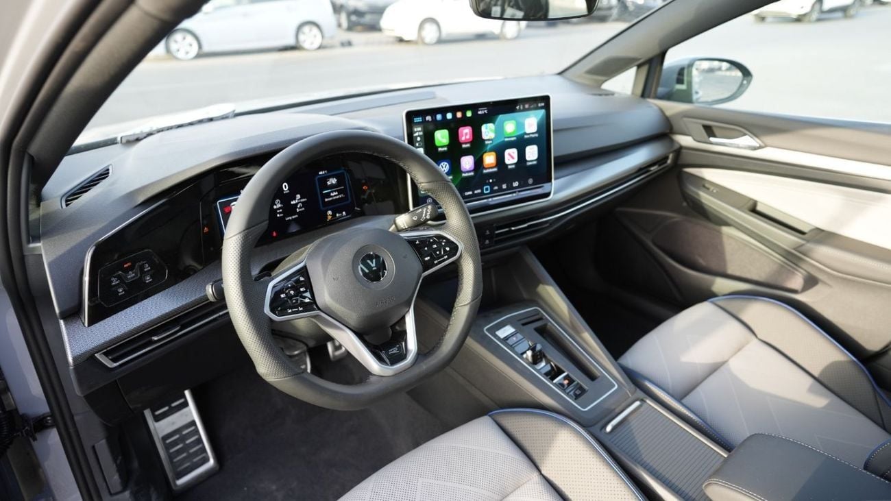 Volkswagen Golf فولكس واجن جولف R 300 TSI جديدة للبيع في دبي. لون رصاصي 2025 موديل, موجودة عند Najem auto FZE. هذه ا