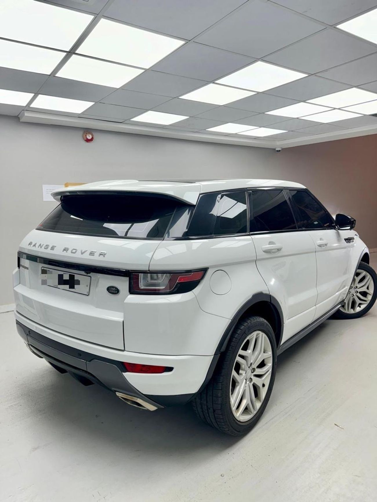 Land Rover Range Rover Evoque Dynamic SE