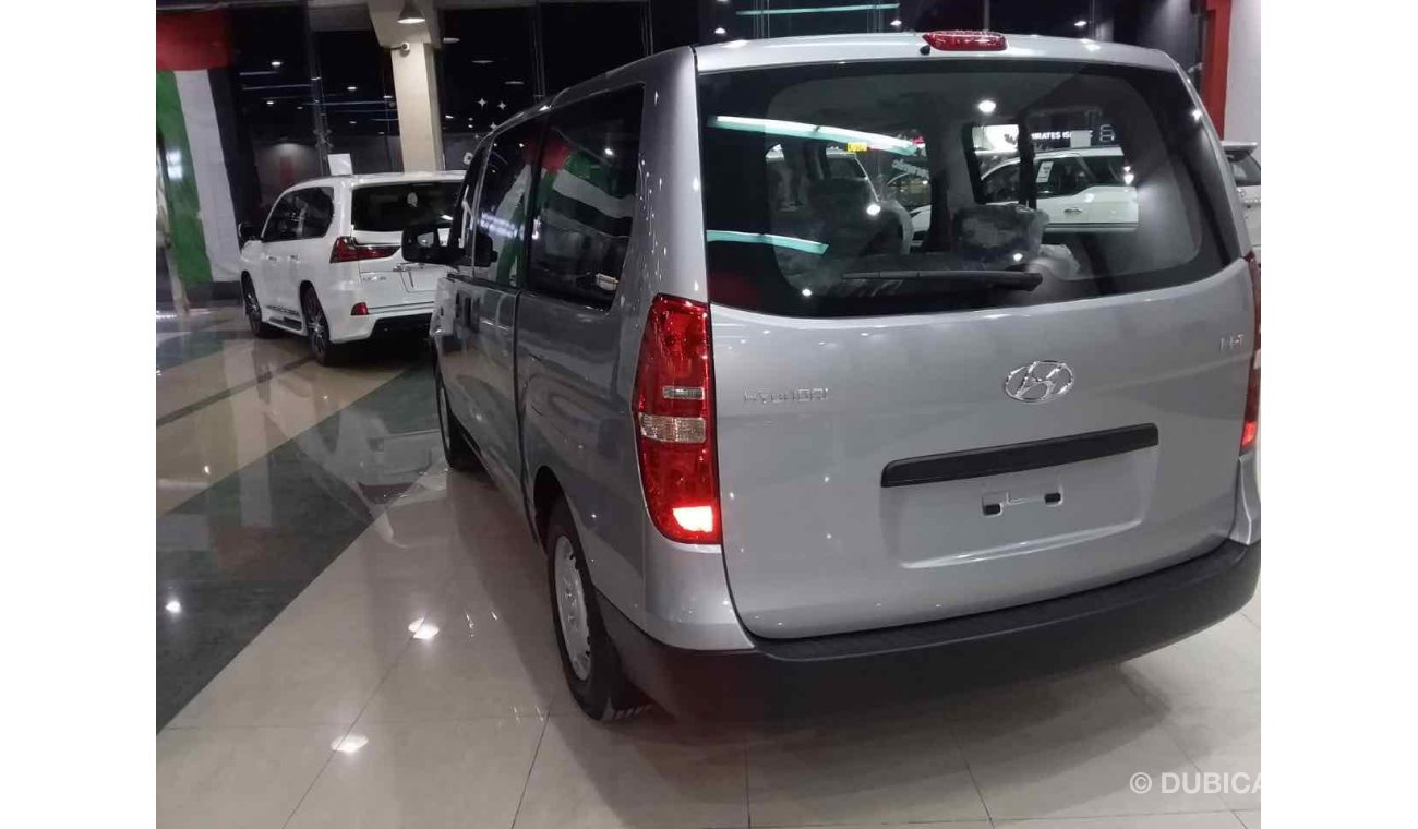 Hyundai H-1 2.4 (5 DOORS)MY2019 with warranty (local registration)