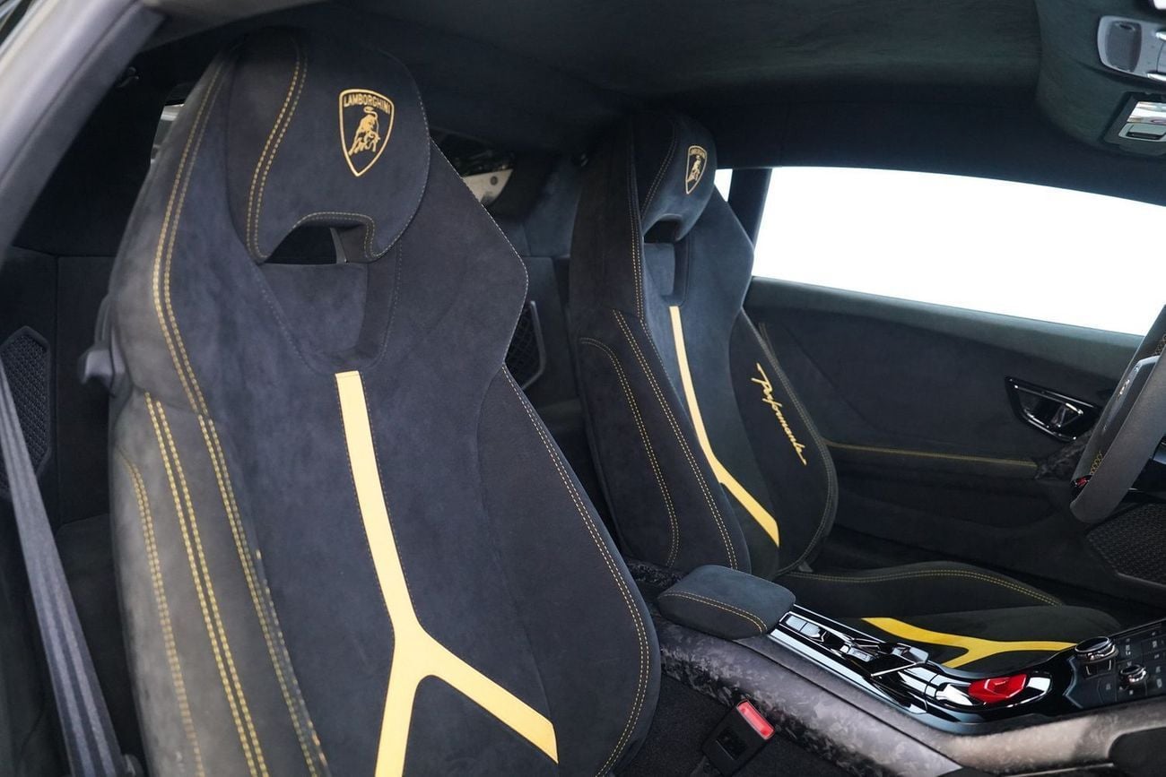 لامبورغيني هوراكان PERFORMANTE