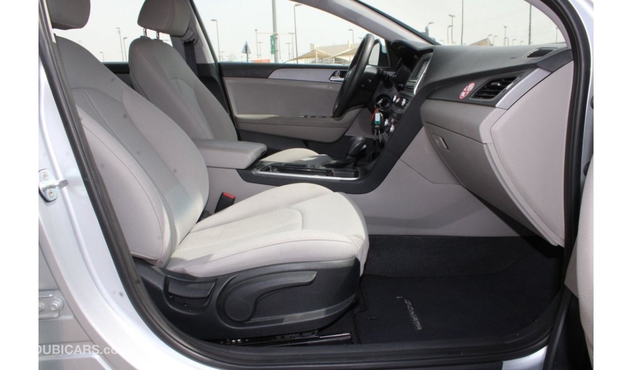 Hyundai Sonata Hyundai Sonata 2019 GCC in excellent condition without accidents, very clean from inside and outside