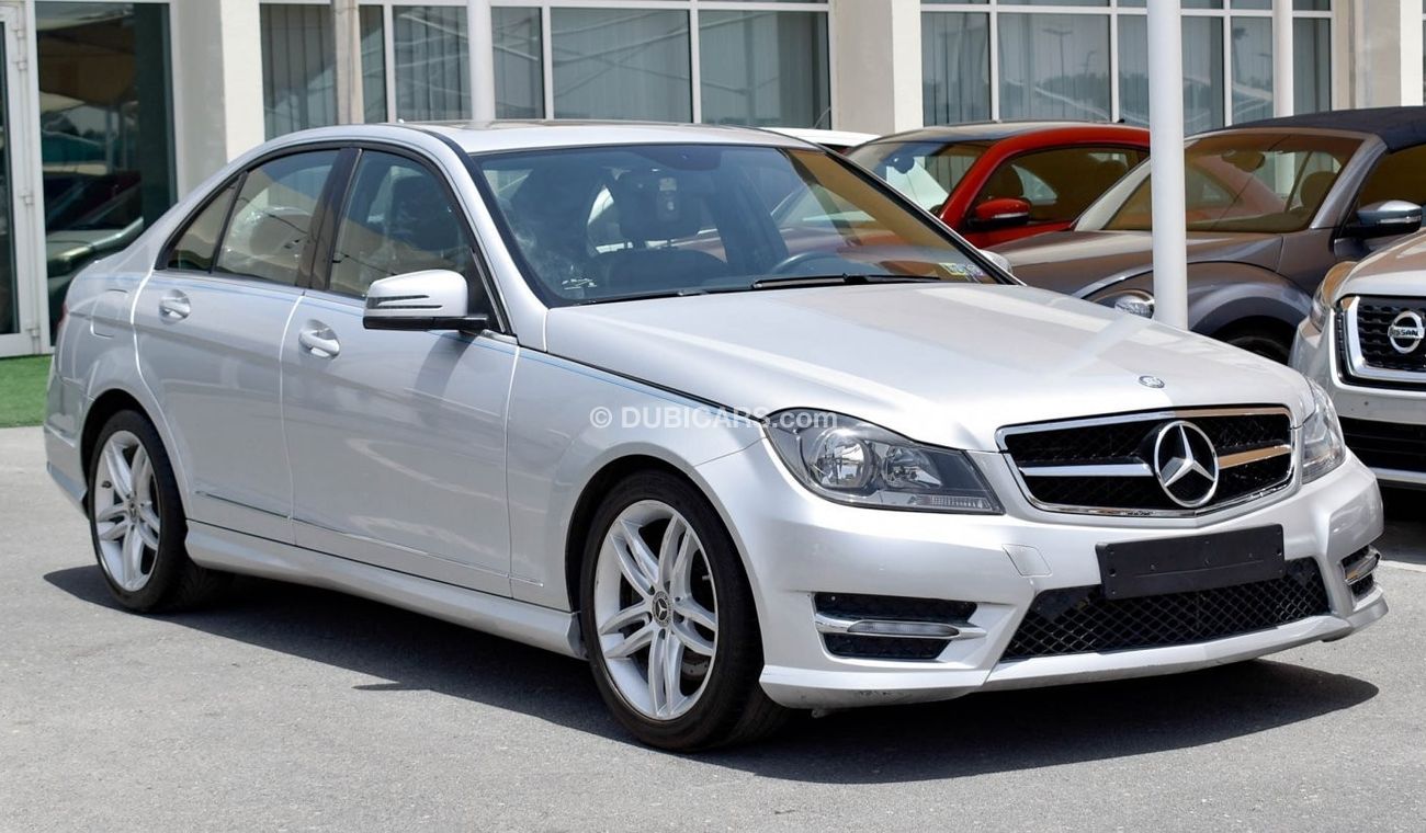 Mercedes-Benz C 300 4 MATIC