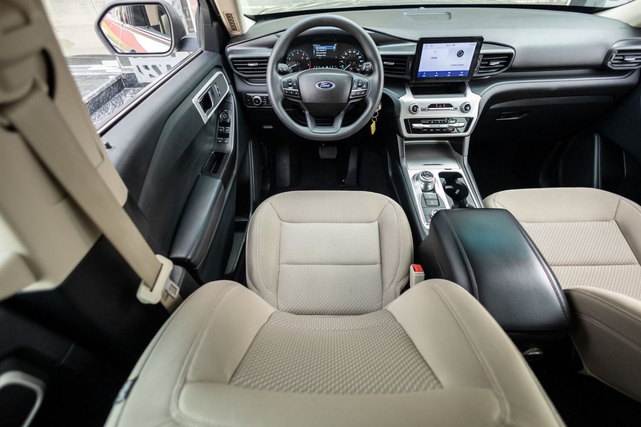 فورد إكسبلورر Base 100A 3.3L RWD