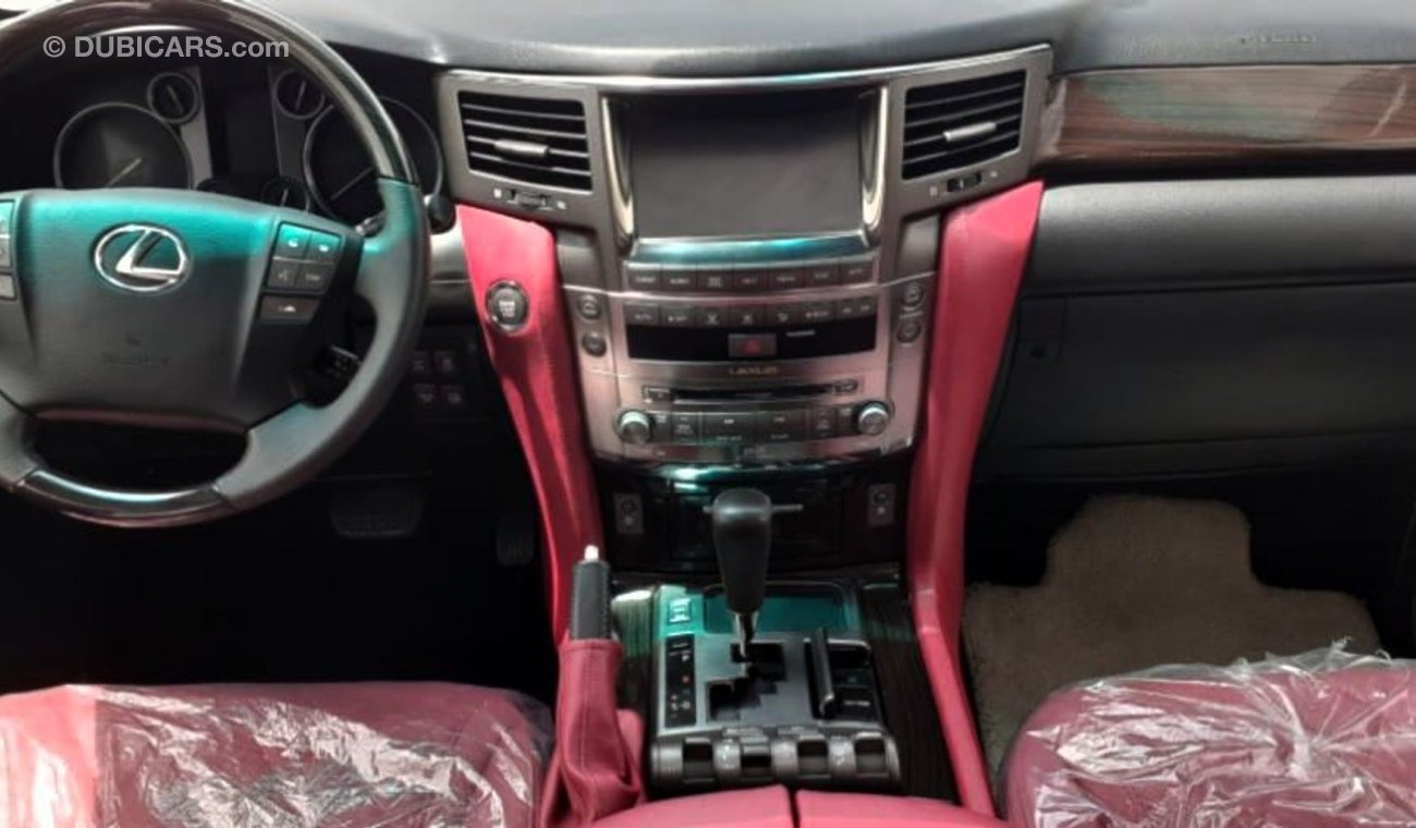 Lexus LX570 Lexus 2008 modified to 2019 from inside and outside