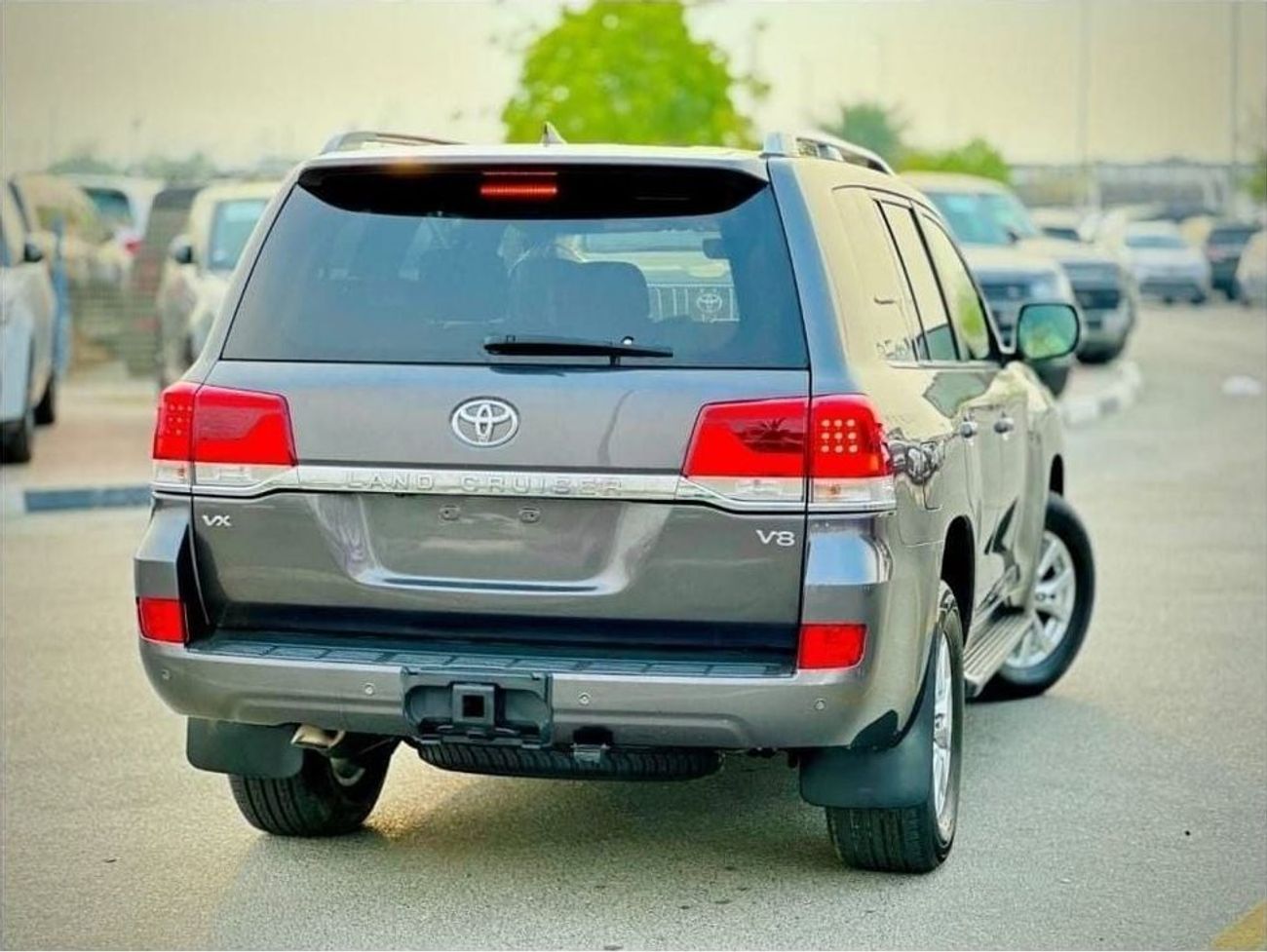 Toyota Land Cruiser 2018 VX RHD Diesel Engine Full Option Very Clean Title