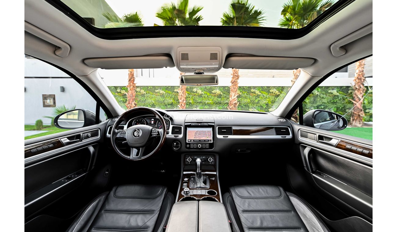 Volkswagen Touareg SEL | 2,299 P.M | 0% Downpayment | Perfect Condition