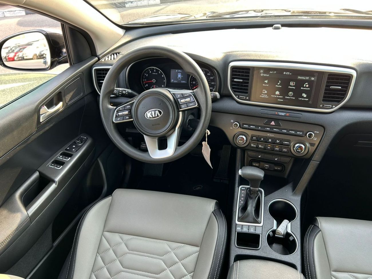 كيا سبورتيج 2021 Kia Sportage 2.4L V4 - MiOption + Leather & Electric Seats - Apple/Android Play - Rear CAM - Ri