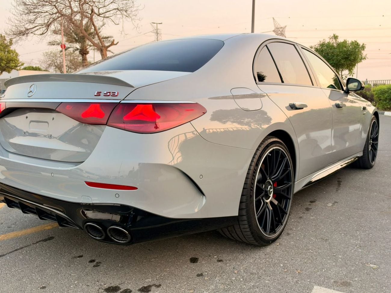 مرسيدس بنز E 53 AMG 4MATIC