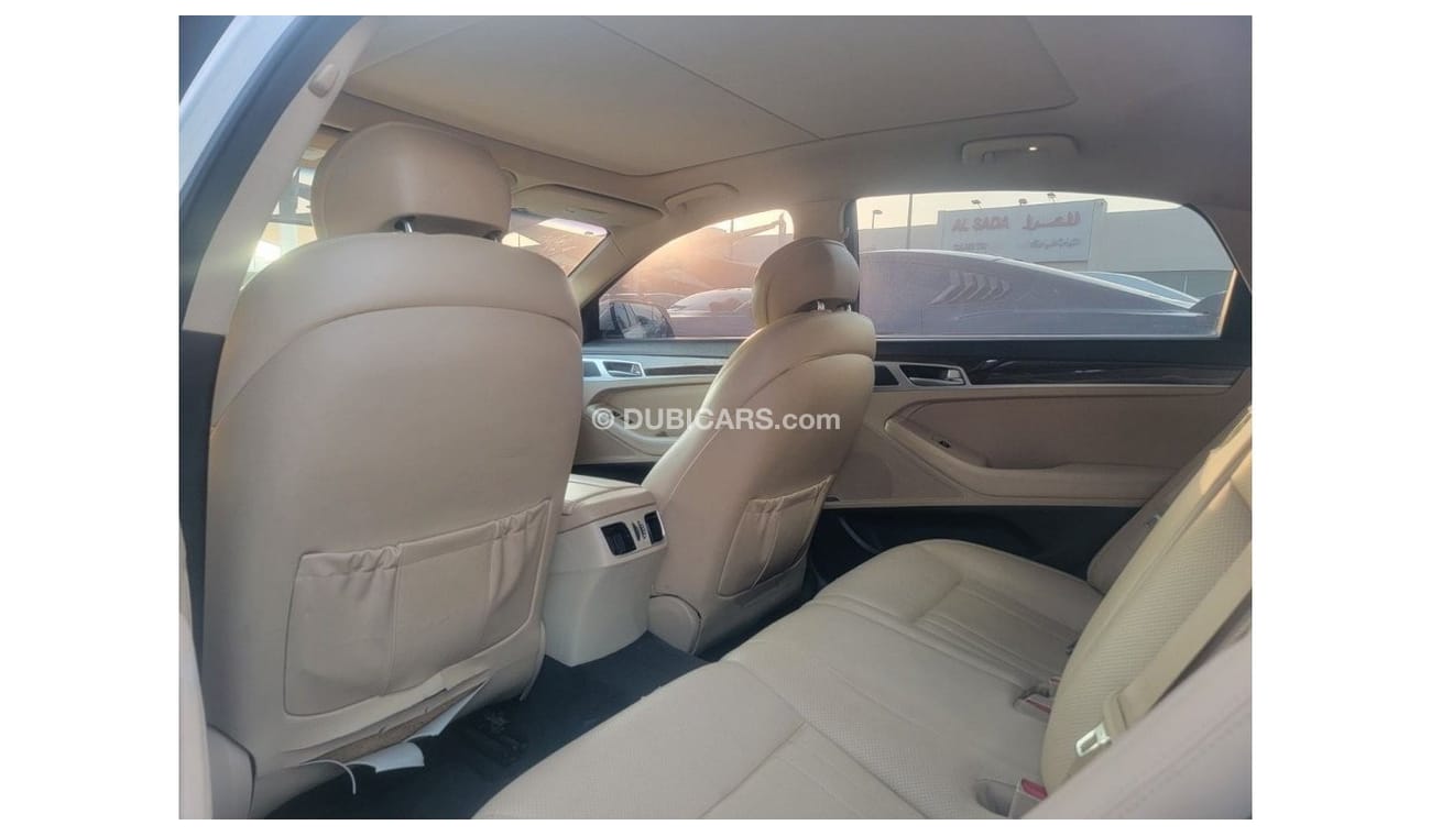 Hyundai Genesis Platinum
