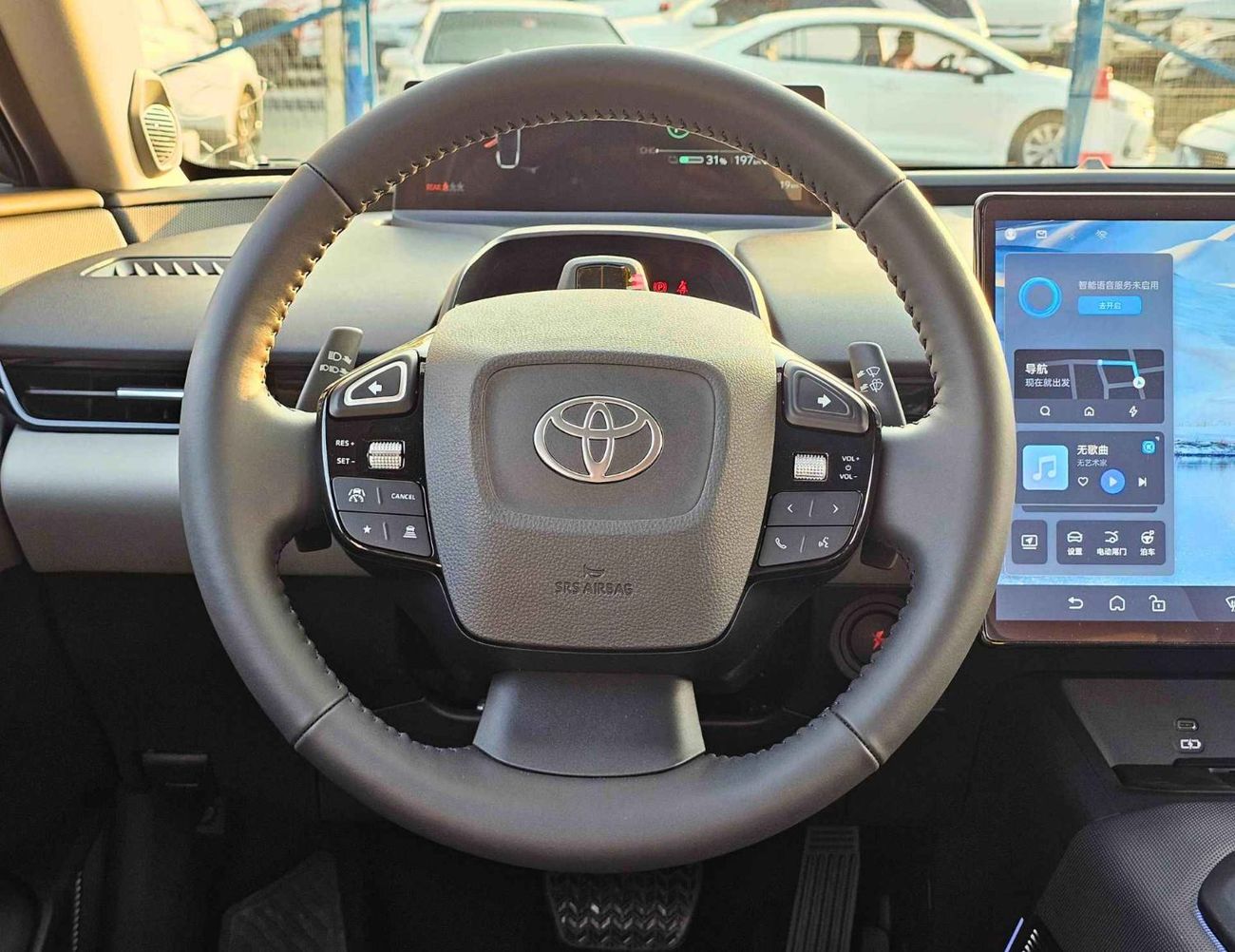 Toyota bZ5 630 MAX KM / ELECTRIC WITH CHARGER / PANORAMIC ROOF / RADAR (CODE # BZ5E)