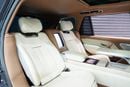 لاند روفر رينج روفر SV LWB P530 2023 Vogue SV LWB, Two-Tone Interior, Executive Rear Seat w/ Entertainment, Al Tayer Warr + Serv!!