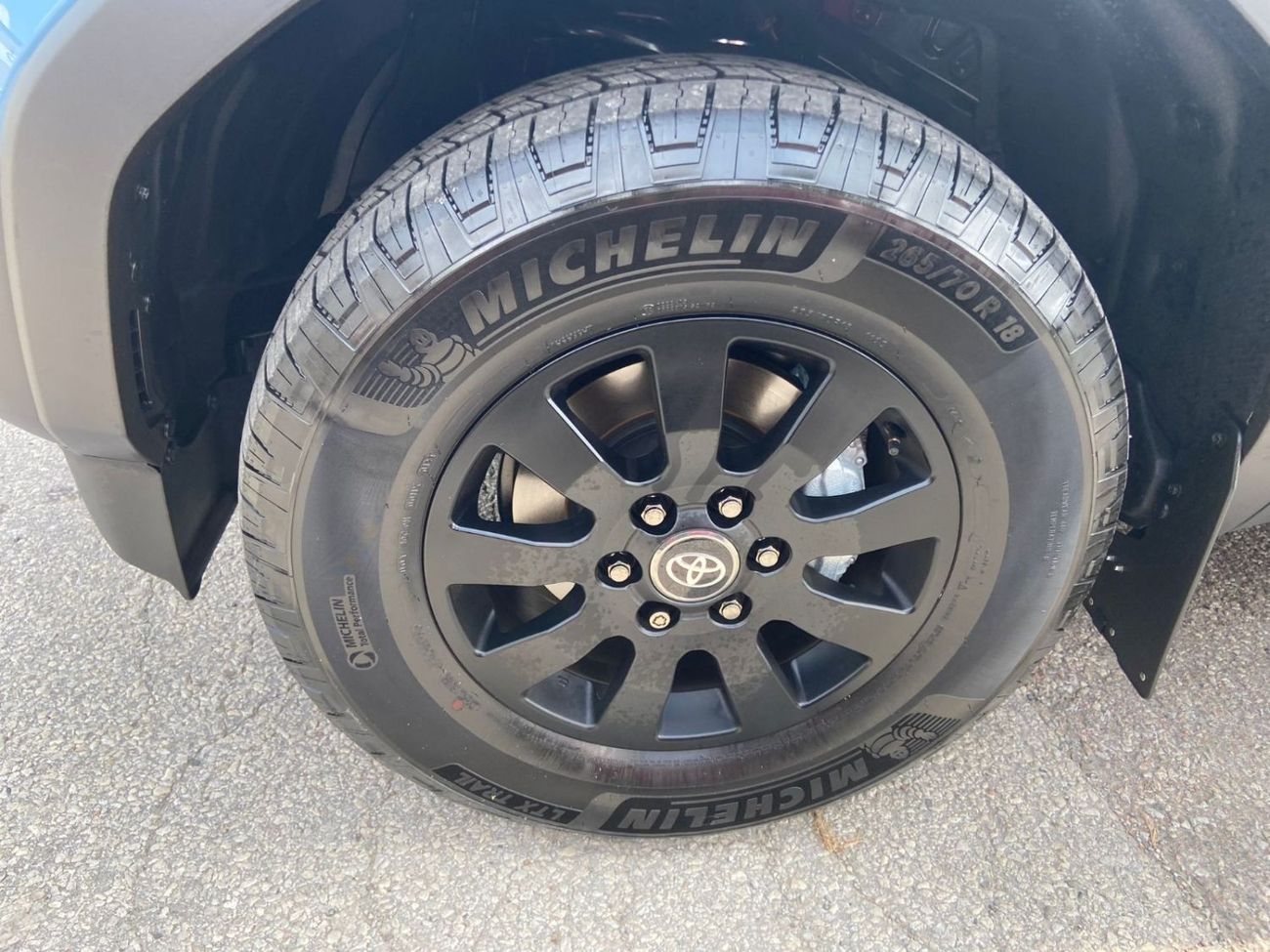 تويوتا لاند كروزر 2024 TOYOTA LAND CRUISER 250 FIRST EDITION HYBRIDMAX 2.4L 4WD 5-SEATER AUTOMATIC