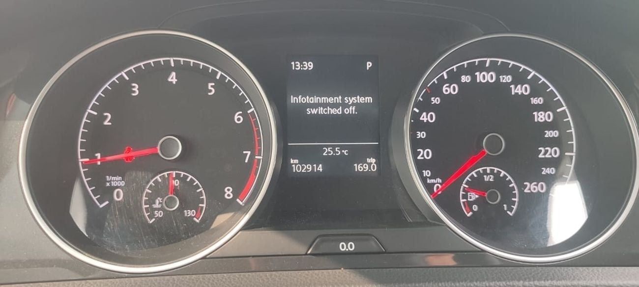 Volkswagen Golf S 1.2L