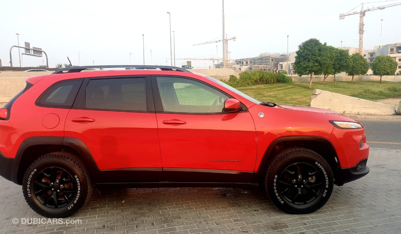 Jeep Cherokee FULL OPTION