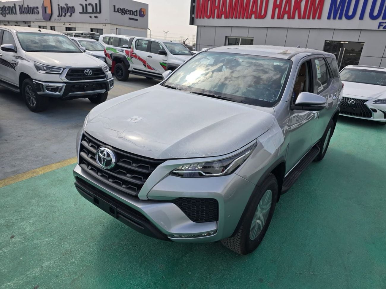 Toyota Fortuner Toyota Fortuner 2.7L 4-Cylinder – 2026 – GCC Specs