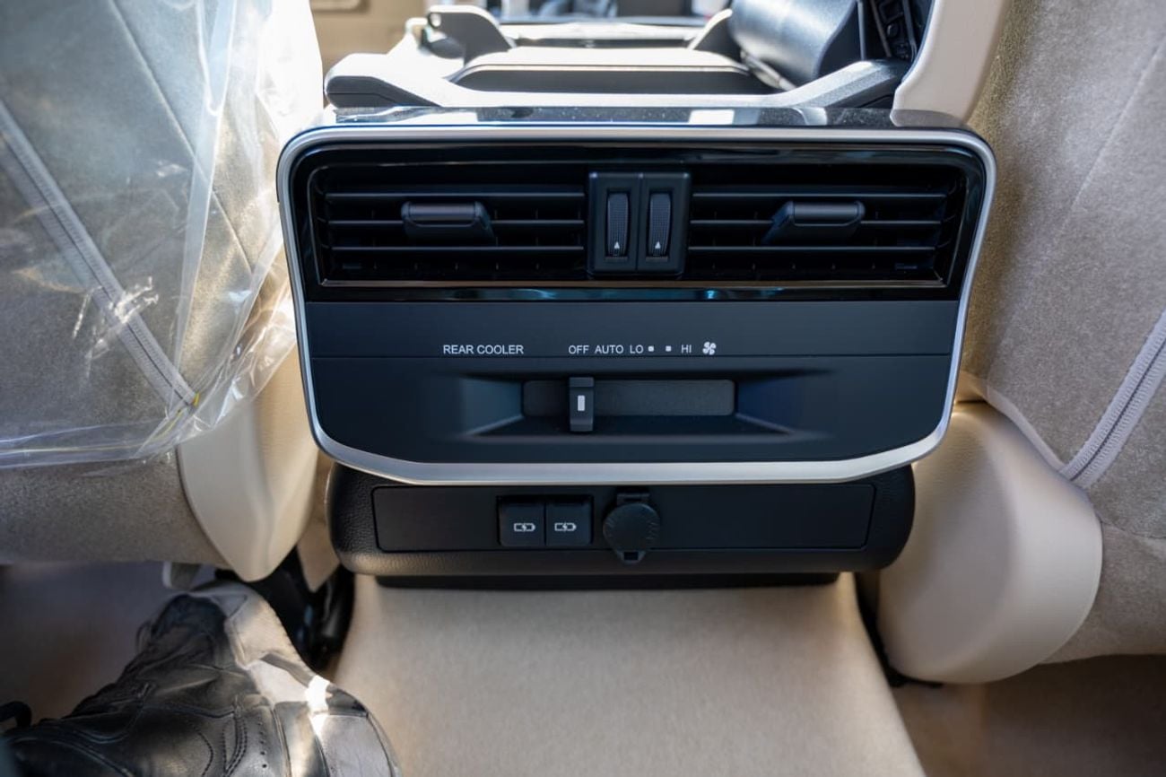 تويوتا لاند كروزر GXR 3.5L