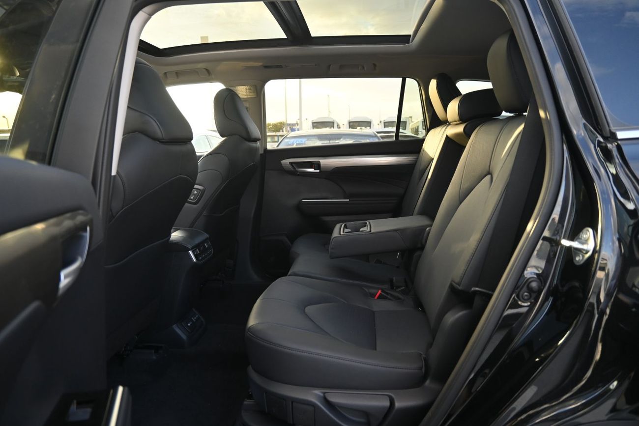 Toyota Highlander Toyota Highlander Limited 2.5L Hybrid, Model 2025, Color Black