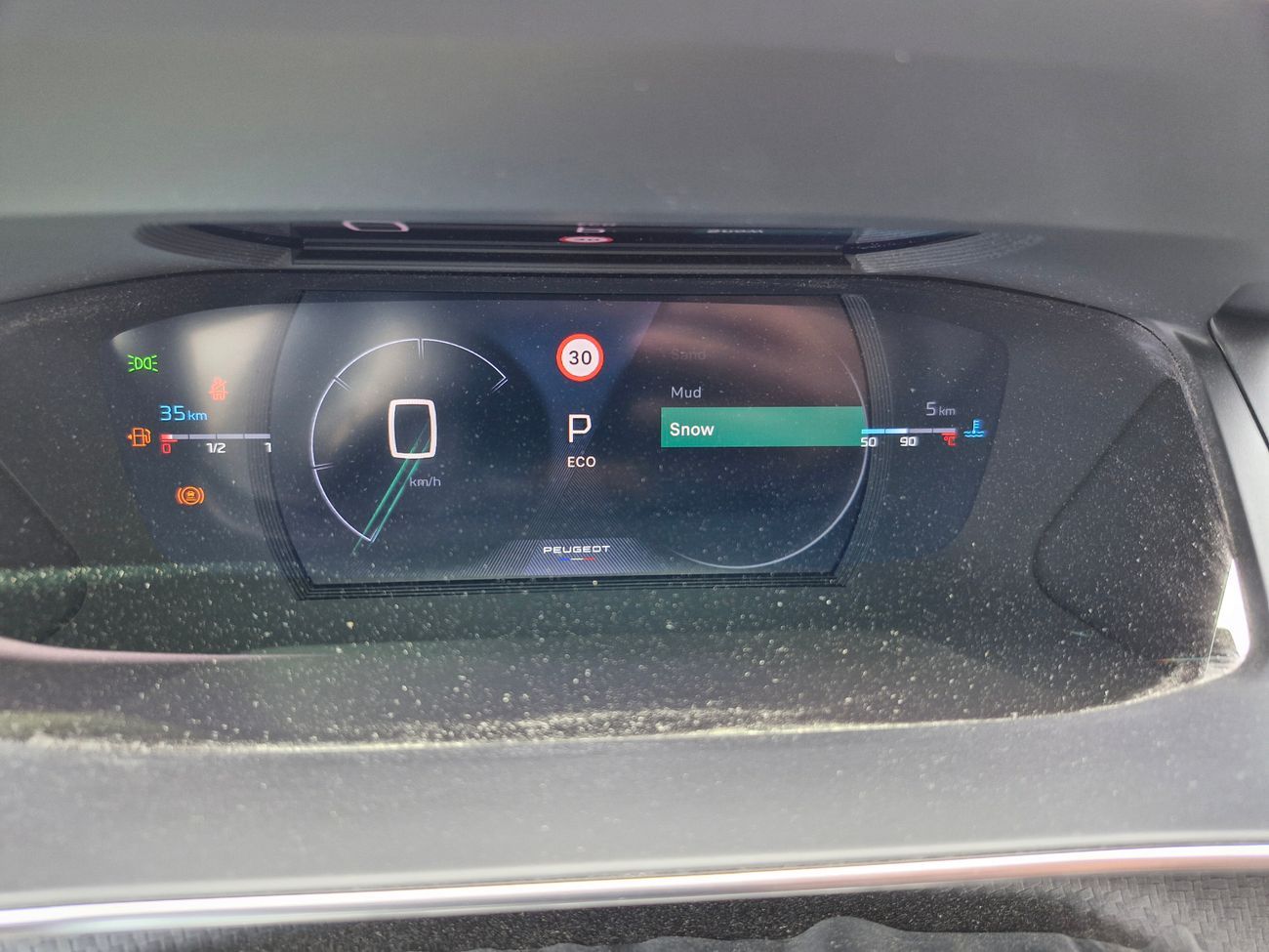 Peugeot 2008 GT 2025 GCC 1.2L CUV FWD Brand New 0Km