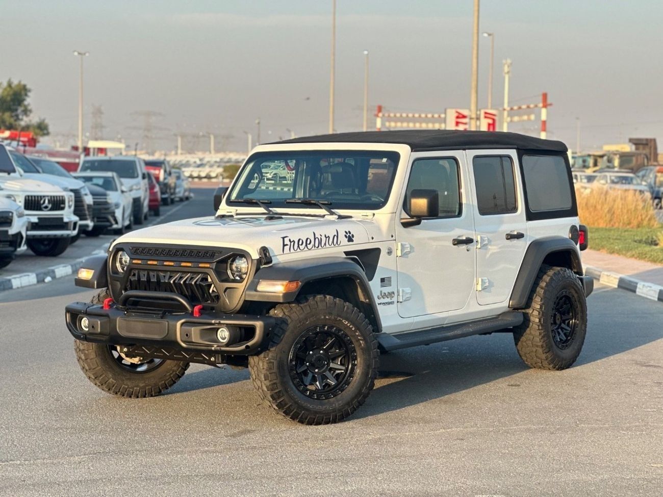 جيب رانجلر Unlimited Sport 3.6L A/T