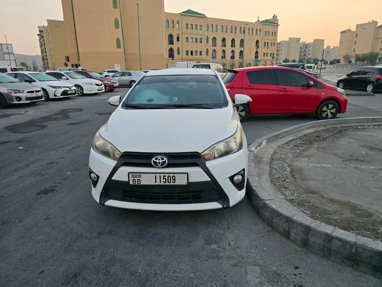 Toyota Yaris SE 1.5L Hatchback