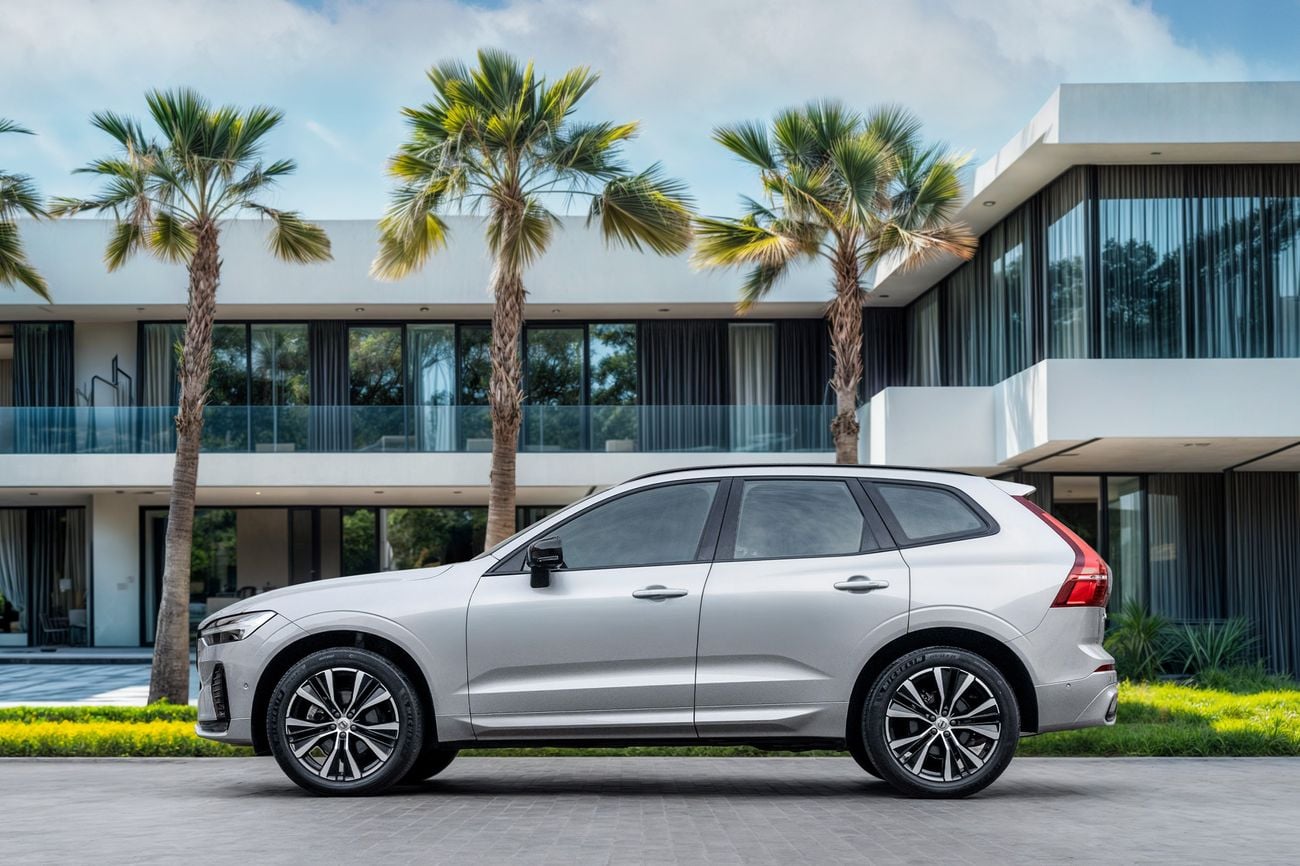 فولفو XC 60 B5 ULTIMATE DARK XC60 B5 Ultimate Dark | 2,448 P.M | 0% Downpayment | WARRANTY