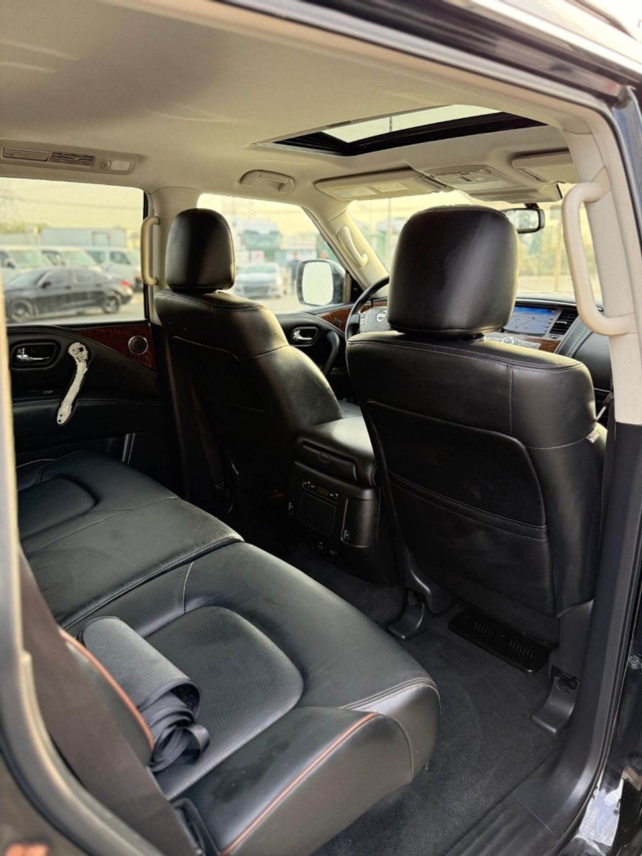 نيسان أرمادا 4WD Platinum Full Option