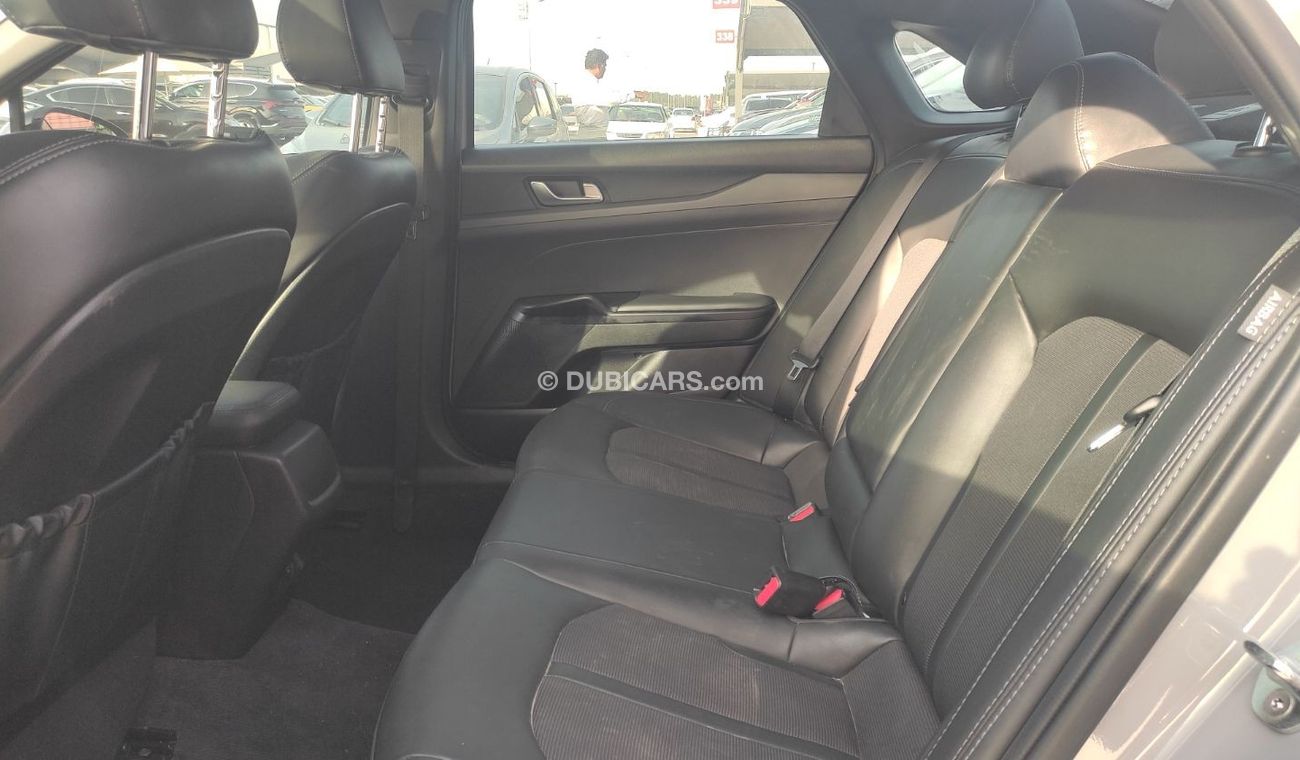 Kia K5 full option GT-Line