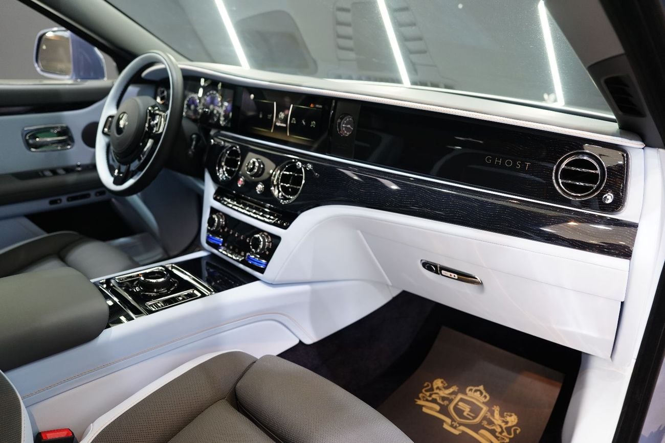 Rolls Royce Ghost EWB VIP Rear Comfort Package, Starlight, Dealer Warranty + Service!!