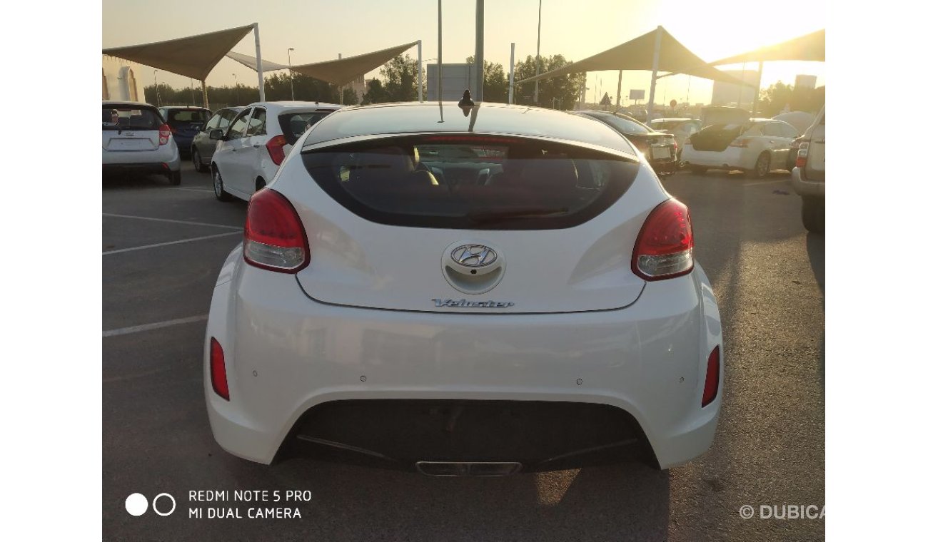 Hyundai Veloster فل اوبشن بحاله ممتاذه بدون حوادث ضمان شاسيه جير ماكينه