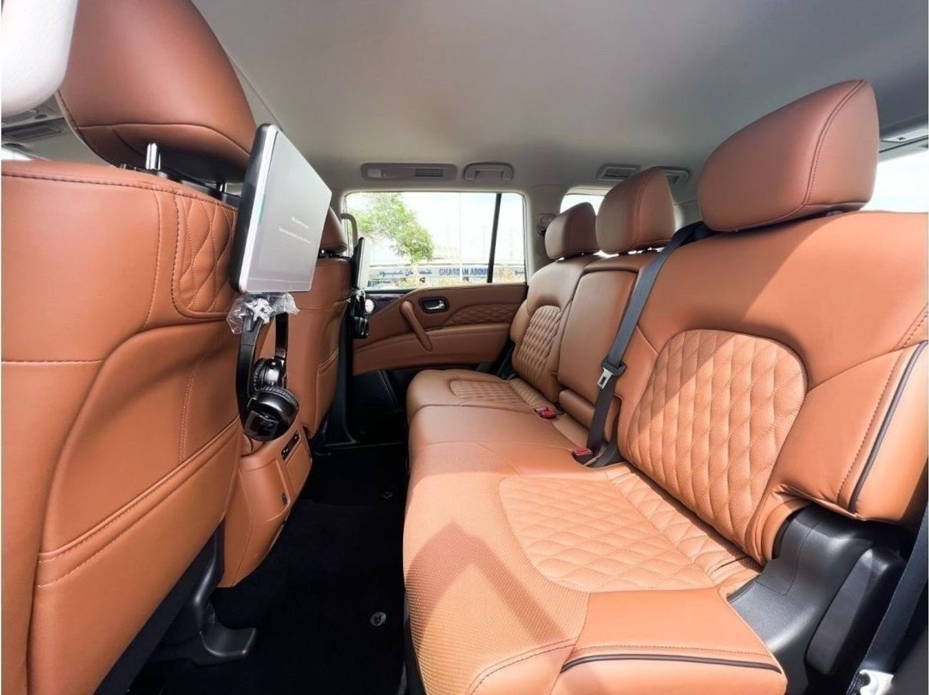 Infiniti QX80 Infinity QX80 Luxury 2024 (EXPORT ONLY)