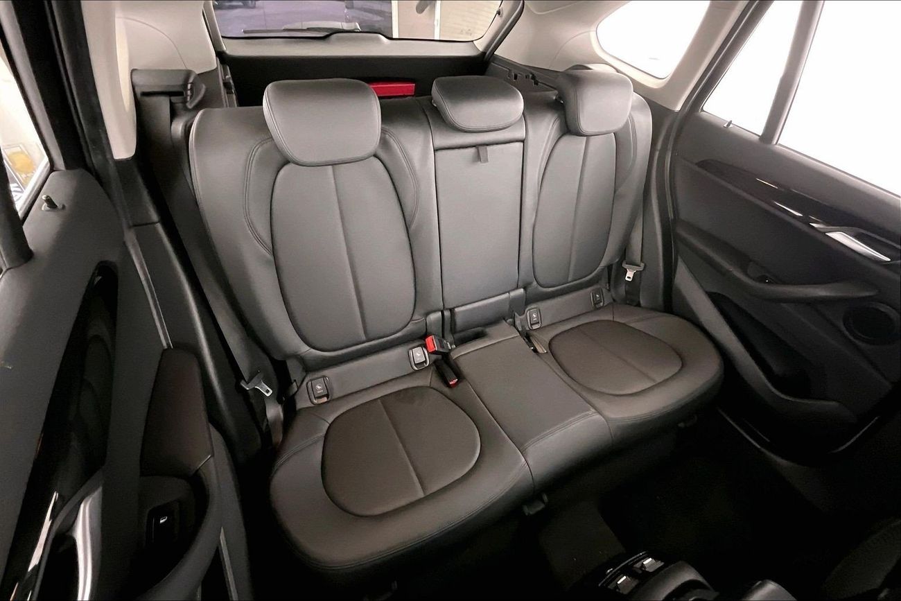 BMW X1 sDrive 20i Exclusive | National Day Celebration | Guaranteed Warranty | 0 Down Payment