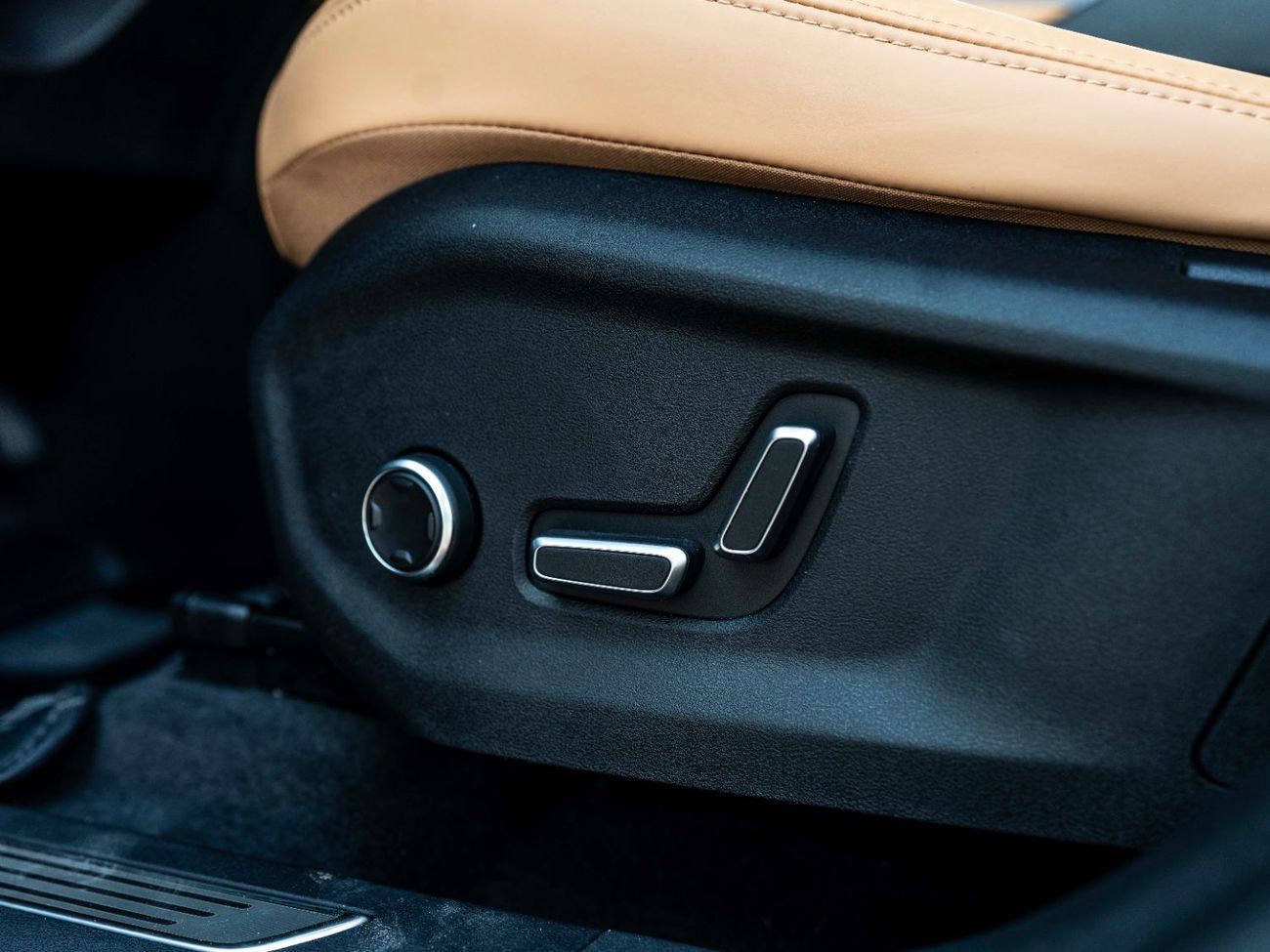 جيلي مونجارو GF 2.0T 4WD