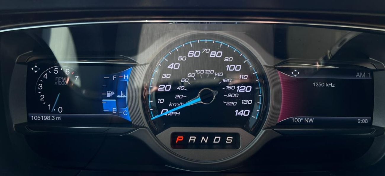 Ford Taurus VERY CLEAN CAR LOE MILEAGE