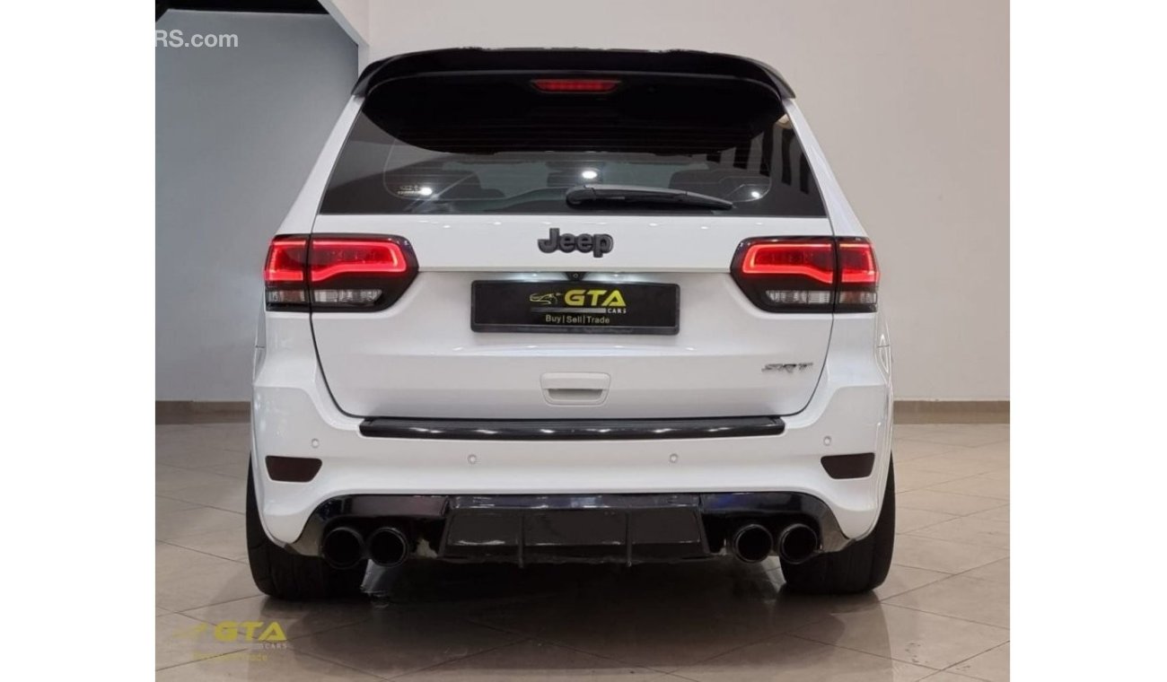 جيب جراند شيروكي 2015 Jeep Grand Cherokee SRT Supercharged 1000bhp, Service History, Low KMs, GCC