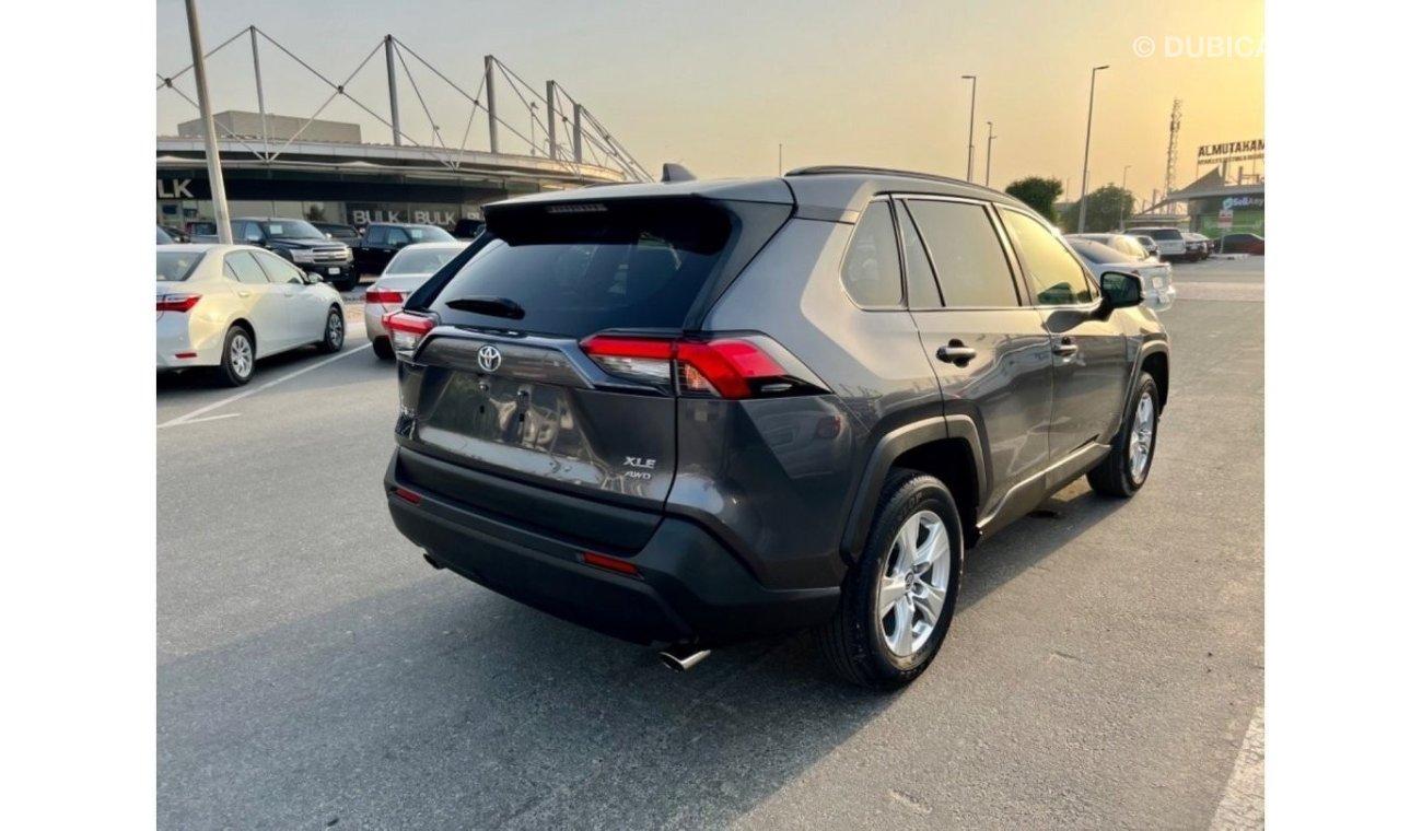 Toyota RAV4 VXR 2019 XLE LIMITED 4x4 SUNROOF RUN AND DRIVE