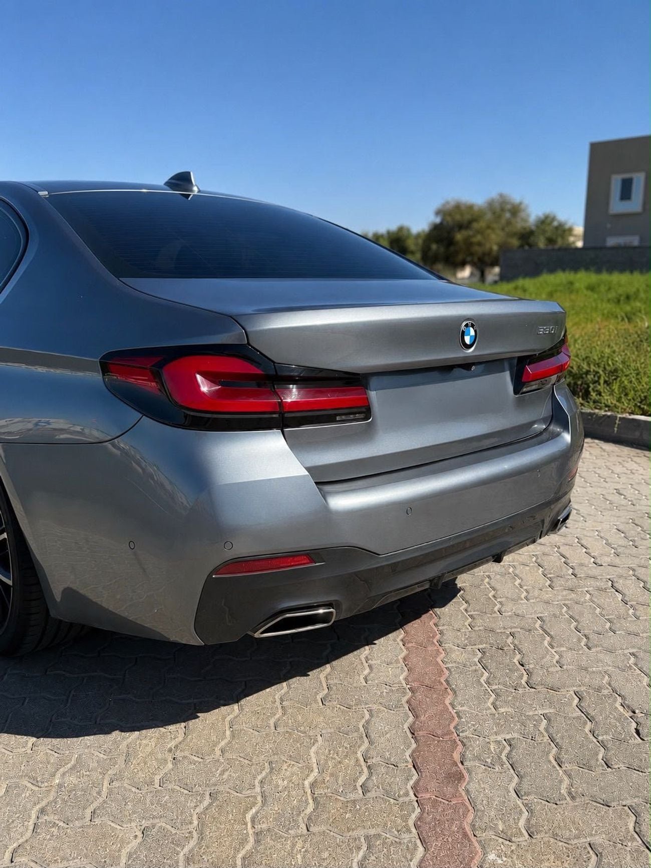 بي أم دبليو 530i LUXURY