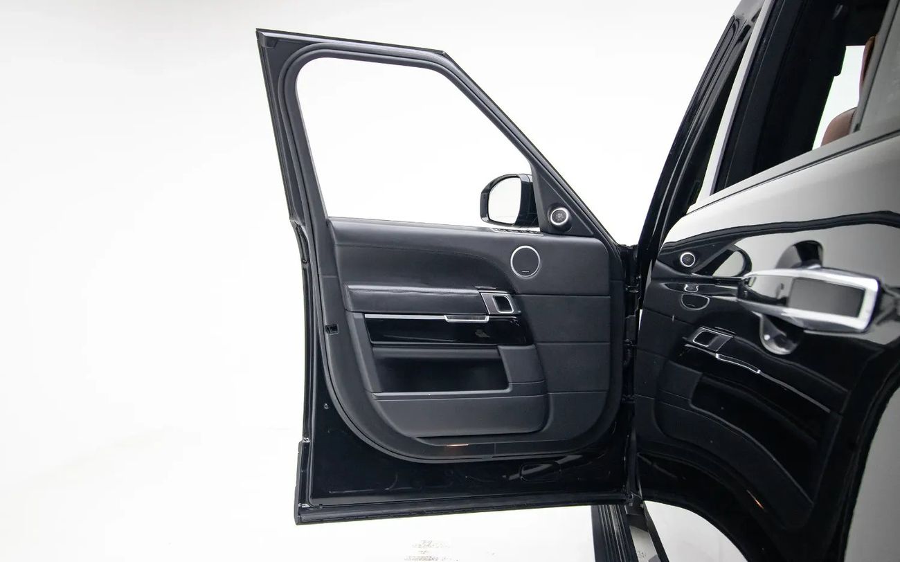 لاند روفر رينج روفر Vogue SE Supercharged - GCC Spec