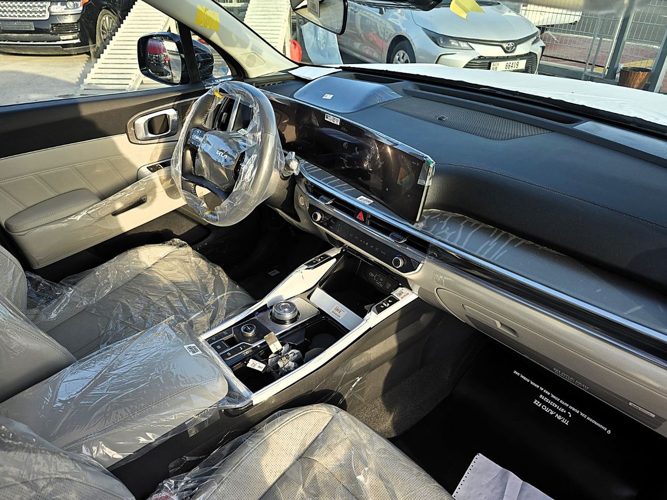 كيا سورينتو KIA SORENTO MQ4 HEV AT 7P 1.6L SUV AWD 5Doors black color 2026 Model