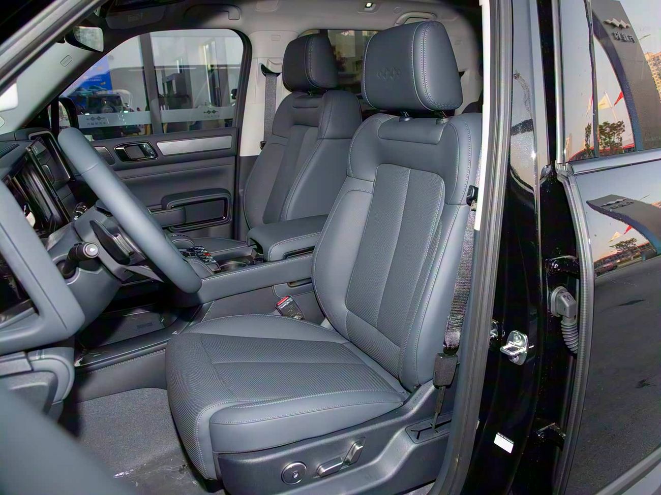 بي واي دي ليوبارد 5 210KM Ultra Yunnian Heaven Edition | 2025 | Coming Soon