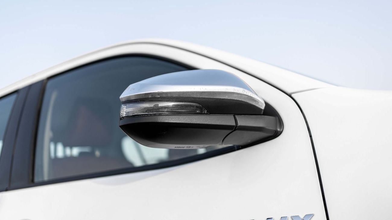 Toyota Hilux 2025 Toyota Hilux 2.7L AT Petrol (White)