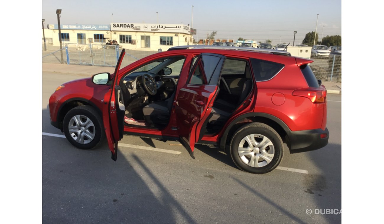 تويوتا راف ٤ TOYOTA RAV4 2014 LE