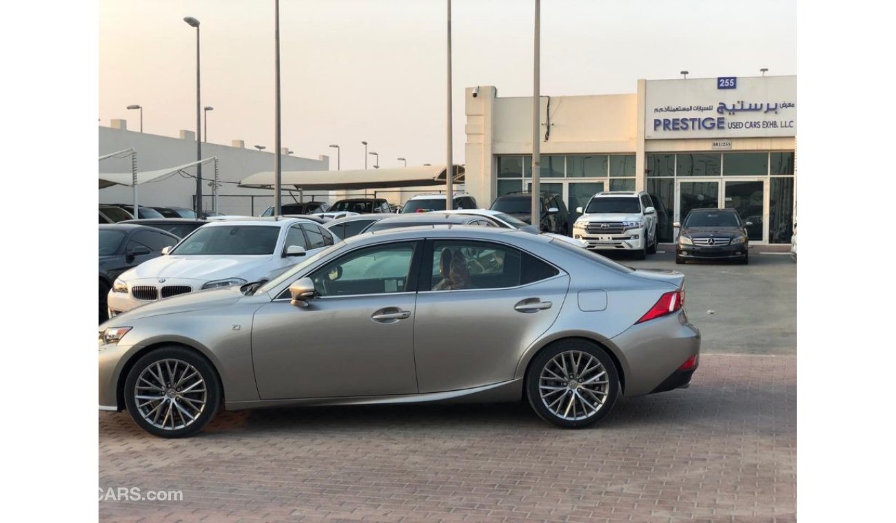 Lexus IS 200 t 2016