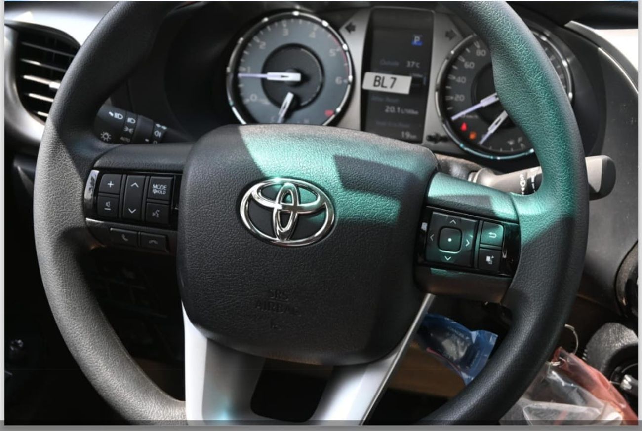 تويوتا هيلوكس Toyota Hilux Pic up DC AT 4WD 2.8L Diesel SR5- 2026 - White