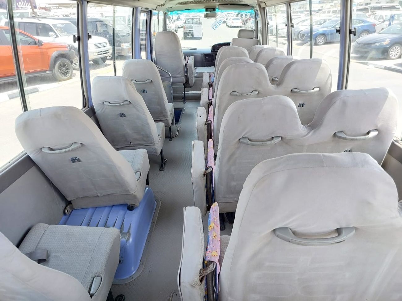 Toyota Coaster TOYOTA COASTER RHD 2004 MODEL 4.2 L DIESEL AUTOMATIC(PM12560)