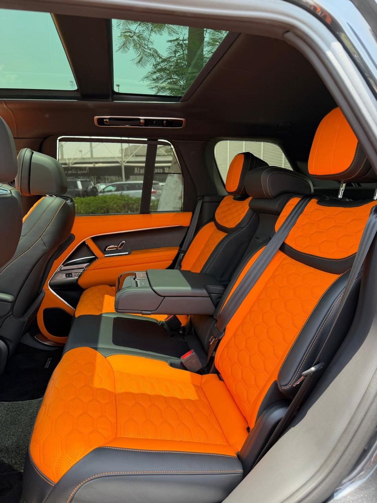 BRABUS 700 - Range Rover SV P615