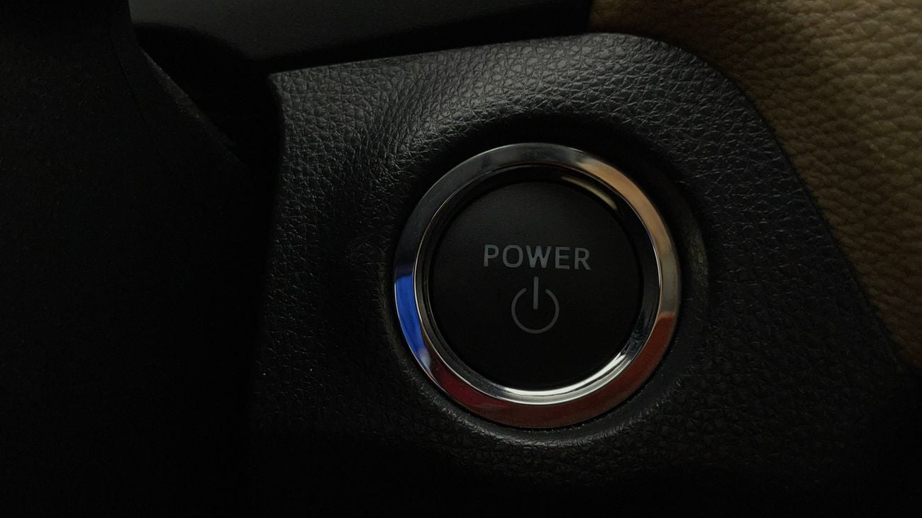 تويوتا راف ٤ VXR HEV 2.5 | بدون دفعة مقدمة | اختبار القيادة في المنزل